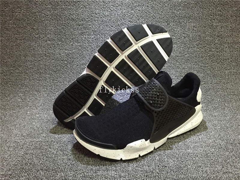 Nike Sock Dart Black White